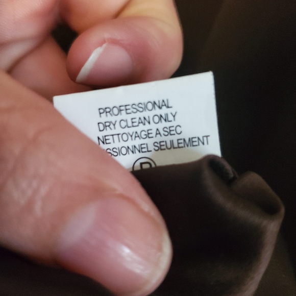 EUC Alice + Olivia Button Up Cap Sleeve Silk Top - Picture 10 of 10